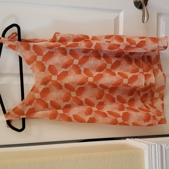 Cabi Sleeveless Blouse in Fun Orange pattern Size M - Picture 2 of 4